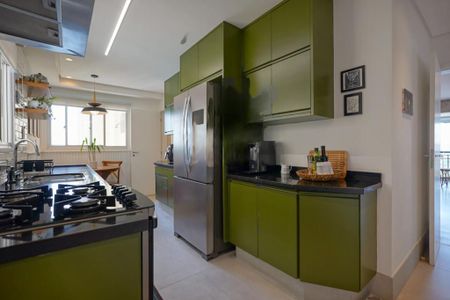 Apartamento à venda com 178m², 4 quartos e 3 vagas