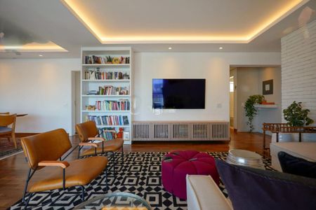 Apartamento à venda com 178m², 4 quartos e 3 vagas