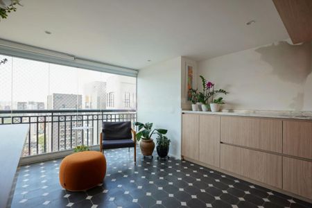 Apartamento à venda com 178m², 4 quartos e 3 vagas