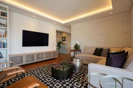 Apartamento à venda com 178m², 4 quartos e 3 vagas