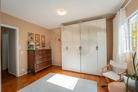 Casa à venda com 3 quartos, 211m² em Campo Belo, São Paulo