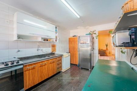 Casa à venda com 3 quartos, 211m² em Campo Belo, São Paulo