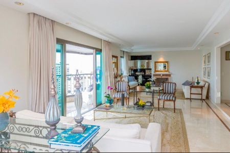 Apartamento à venda com 4 quartos, 280m² em Campo Belo, São Paulo