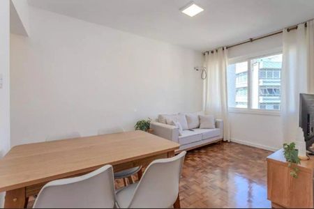 Sala de apartamento para alugar com 1 quarto, 40m² em Petrópolis, Porto Alegre