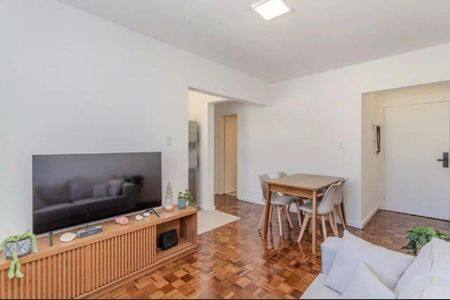 Sala de apartamento para alugar com 1 quarto, 40m² em Petrópolis, Porto Alegre