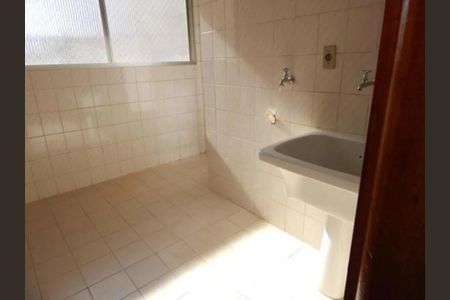 Apartamento para alugar com 130m², 3 quartos e 1 vagaÁrea de serviço