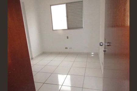 Apartamento para alugar com 130m², 3 quartos e 1 vagaQuarto