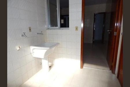 Área de serviço de apartamento para alugar com 3 quartos, 130m² em Setor Marista, Goiânia