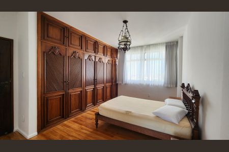 Apartamento para alugar com 198m², 4 quartos e 2 vagasQuarto 4