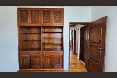 Apartamento para alugar com 198m², 4 quartos e 2 vagasQuarto 3