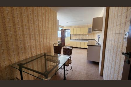 Apartamento para alugar com 198m², 4 quartos e 2 vagasCozinha 