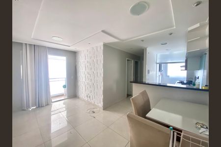 Sala de apartamento para alugar com 2 quartos, 49m² em Jardim Flor da Montanha, Guarulhos