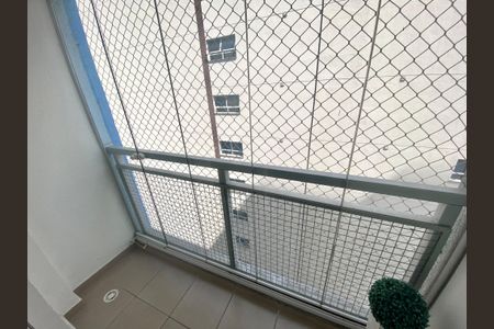 Varanda de apartamento para alugar com 2 quartos, 49m² em Jardim Flor da Montanha, Guarulhos