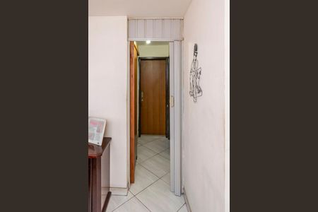 Sala de apartamento à venda com 2 quartos, 51m² em Olaria, Rio de Janeiro