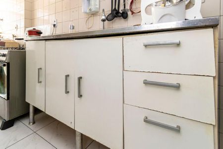 Apartamento à venda com 51m², 2 quartos e 1 vagaCozinha - Armários