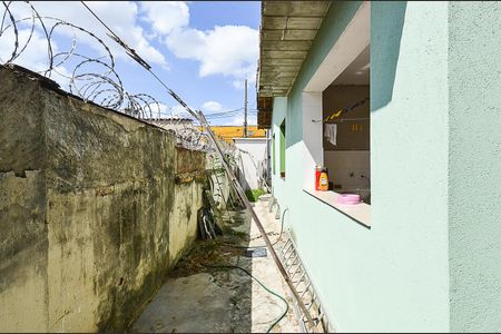 Casa à venda com 190m², 2 quartos e 2 vagasÁrea externa