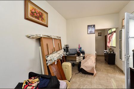 Sala  de casa à venda com 2 quartos, 190m² em Nova Suíça, Belo Horizonte