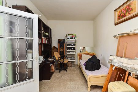 Sala  de casa à venda com 2 quartos, 190m² em Nova Suíça, Belo Horizonte
