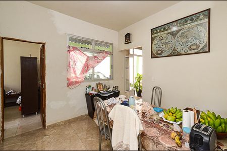 Casa à venda com 190m², 2 quartos e 2 vagasSala de Jantar