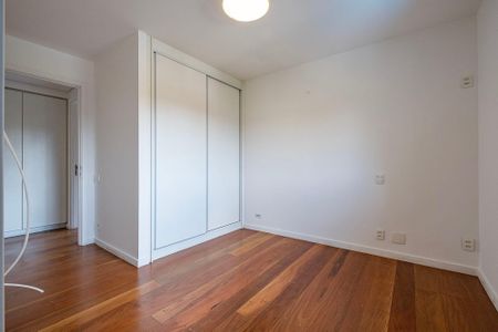 Apartamento à venda com 169m², 3 quartos e 3 vagasSuíte 2