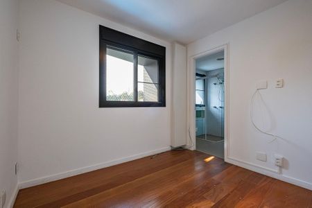 Apartamento à venda com 169m², 3 quartos e 3 vagasSuíte 2