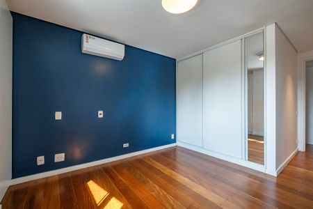 Apartamento à venda com 169m², 3 quartos e 3 vagasSuíte 3