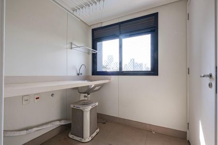 Apartamento à venda com 169m², 3 quartos e 3 vagasÁrea de Serviço