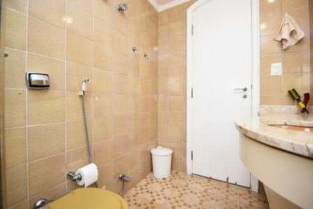 Apartamento à venda com 196m², 3 quartos e 3 vagasbanheiro suite 1