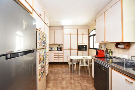 Apartamento à venda com 196m², 3 quartos e 3 vagascozinha