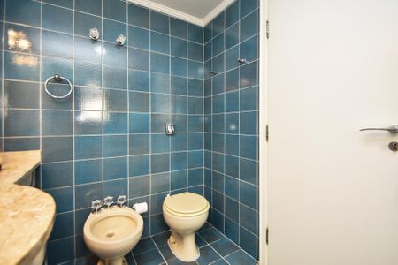 Apartamento à venda com 196m², 3 quartos e 3 vagasbanheiro suite 3