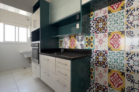 Apartamento à venda com 117m², 2 quartos e 2 vagasCozinha e Área de Serviço
