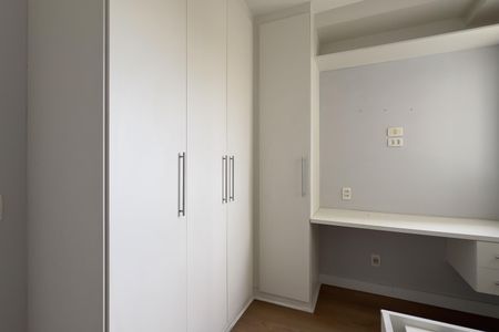 Apartamento à venda com 117m², 2 quartos e 2 vagasQuarto