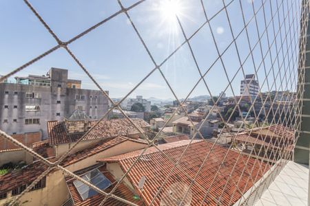 Vista da Sala de apartamento para alugar com 3 quartos, 77m² em Nova Vista, Belo Horizonte