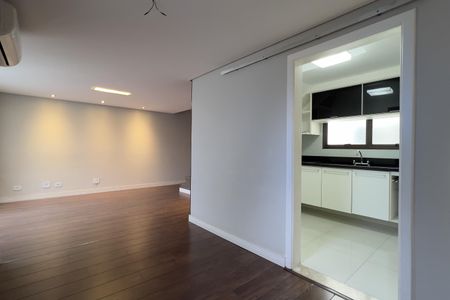 Sala de apartamento à venda com 2 quartos, 87m² em Jardim Zaira, Guarulhos