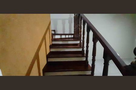 Casa à venda com 153m², 3 quartos e 4 vagas Casa à venda com 153m², 3 quartos e 4 vagasAcesso aos Quartos