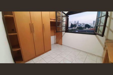 Casa à venda com 153m², 3 quartos e 4 vagas