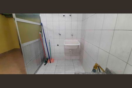 Casa à venda com 153m², 3 quartos e 4 vagas Casa à venda com 153m², 3 quartos e 4 vagasÁrea de Serviço
