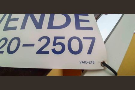 Casa à venda com 153m², 3 quartos e 4 vagas