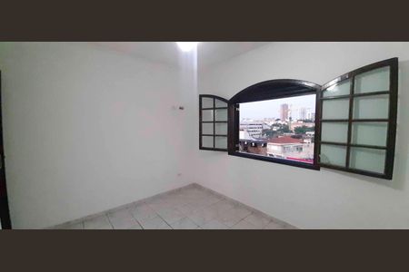 Casa à venda com 153m², 3 quartos e 4 vagas