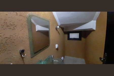 Casa à venda com 153m², 3 quartos e 4 vagas