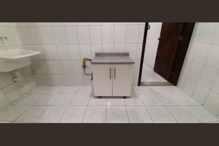 Casa à venda com 153m², 3 quartos e 4 vagas