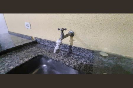 Casa à venda com 153m², 3 quartos e 4 vagas