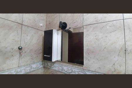 Casa à venda com 153m², 3 quartos e 4 vagas