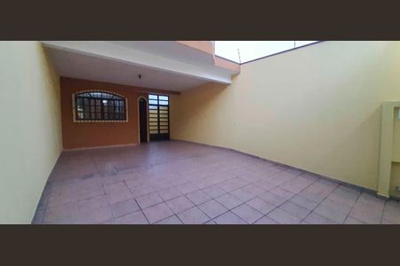 Casa à venda com 153m², 3 quartos e 4 vagas