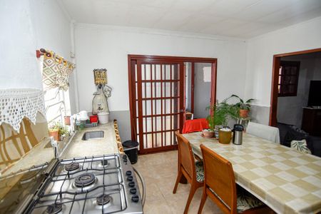 Casa para alugar com 55m², 2 quartos e 2 vagasCozinha