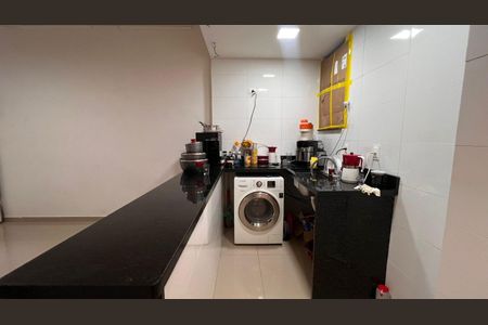 Apartamento à venda com 45m², 1 quarto e sem vagaÁrea de Serviço