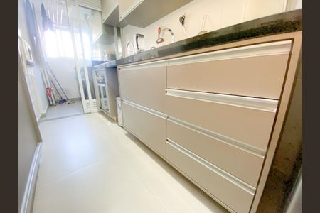 Apartamento à venda com 84m², 3 quartos e 2 vagasCozinha