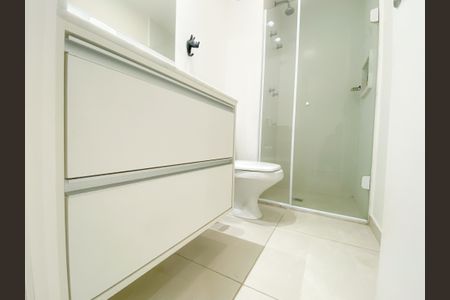 Apartamento à venda com 84m², 3 quartos e 2 vagasBanheiro Social