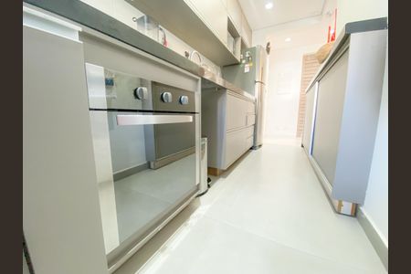 Apartamento à venda com 84m², 3 quartos e 2 vagasCozinha