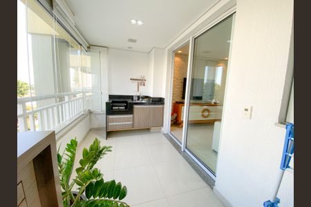 Apartamento à venda com 84m², 3 quartos e 2 vagasVaranda